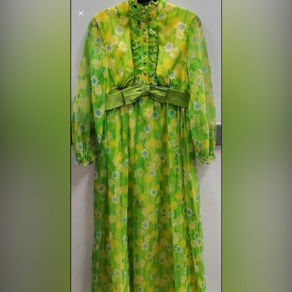 Vintage 1960s | Green Groovy Hippie Flower Power Mod Maxi Dress | Size 8 or M/L - Picture 3 of 6